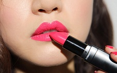 口紅雨衣有危害嗎 哪個口紅雨衣最好用