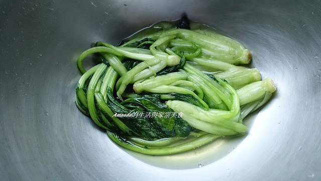 雪里紅腌制方法 芥菜腌制多長時(shí)間能吃 雪里紅腌制方法 芥菜腌制多長時(shí)間能吃