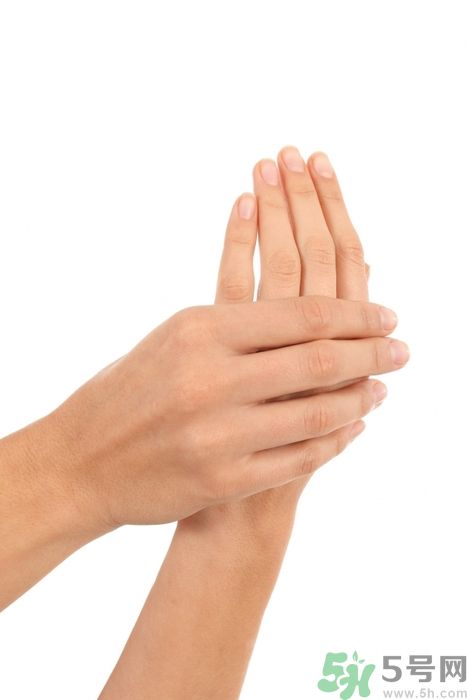 輕松學(xué) 5個(gè)簡(jiǎn)易美妝小秘訣