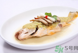 吃魚被魚刺卡在喉嚨怎么辦?吃魚被魚刺卡住辦 吃魚被魚刺卡在喉嚨怎么辦?吃魚被魚刺卡住辦