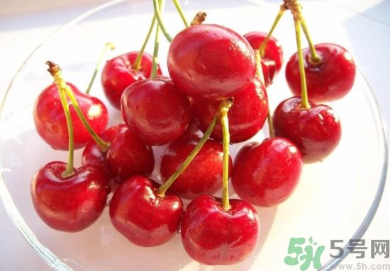 吃櫻桃可以更好的睡眠嗎?睡前吃櫻桃好不好?.jpg