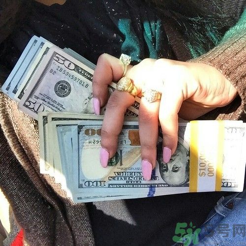 戀人之間不能展露什么 戀人之間不能展露什么