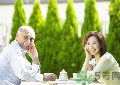 老人容易得什么?。坷先嗽鯓宇A(yù)防老年??？