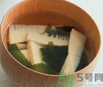 春天吃什么食物排肝毒？排肝毒吃什么最好？