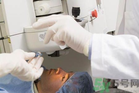 白內(nèi)障可以治愈嗎？白內(nèi)障癥狀有哪些？