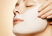 牛奶面膜有什么功效？牛奶面膜怎么做？
