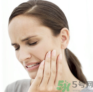 20歲長智齒正常嗎？長智齒該怎么辦？