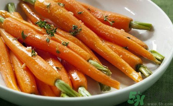 葡萄和扇貝能一起吃嗎？葡萄和扇貝一起吃好嗎？