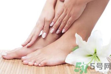 手腳冰涼是怎么回事？手腳冰涼怎么調(diào)理？