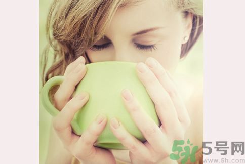 手腳冰涼是怎么回事？手腳冰涼怎么調(diào)理？