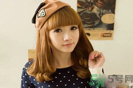 臉大的女生適合短發(fā)嗎？臉大的女生適合什么發(fā)型？