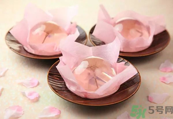 美翻了，櫻花可以做什么吃？櫻花茶怎么做？