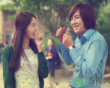 怎么和男生搭訕？和男生搭訕的技巧有哪些？