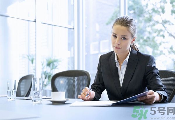 職場新人不能有的心理是什么？職場中新人應(yīng)該注意些什么呢?