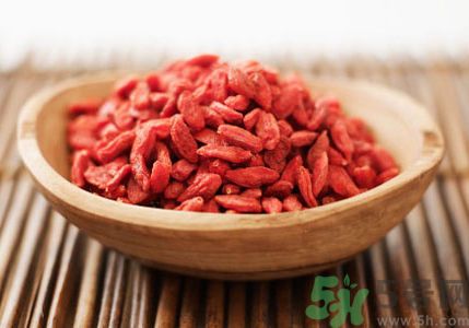 吃枸杞能治體虛嗎？怎么正確吃枸杞？