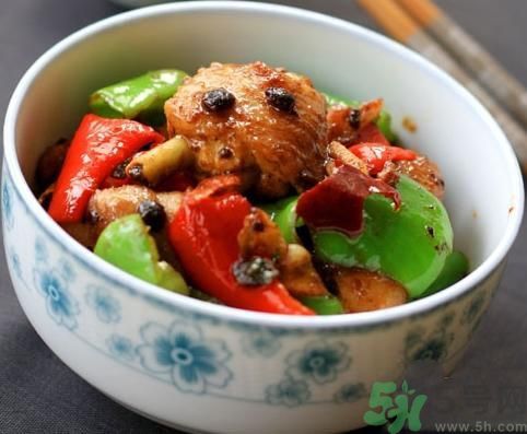 吃剩菜有危害嗎？什么類剩菜不能吃呢？