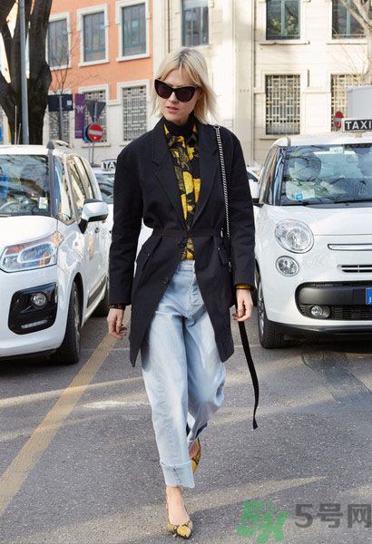 新春九分褲搭高跟鞋 氣質(zhì)韻味趕超女神！