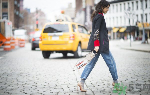 新春九分褲搭高跟鞋 氣質(zhì)韻味趕超女神！