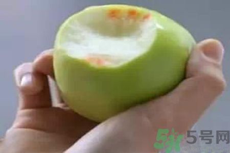 牙齦出血是怎么回事？牙齦出血怎么辦？