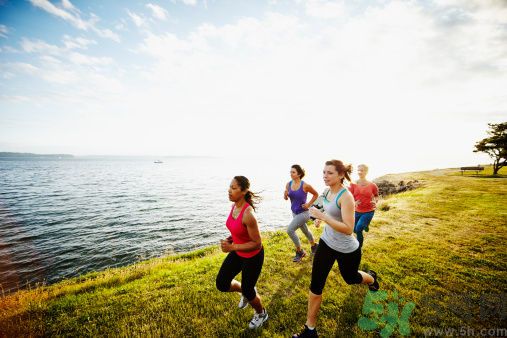 在飯后做運(yùn)動(dòng)什么對(duì)身體好？飯后有什么不能做？