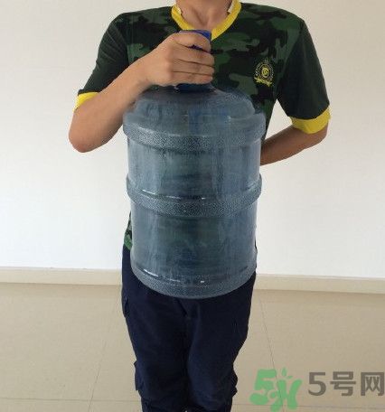 a4腰也叫水桶腰是什么意思？a4腰也叫水桶腰圖片？ 