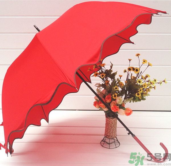 什么地方適合情侶旅游?旅游帶什么東西？