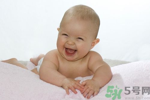 寶寶不睡覺怎么辦？寶寶不睡覺怎么回事？