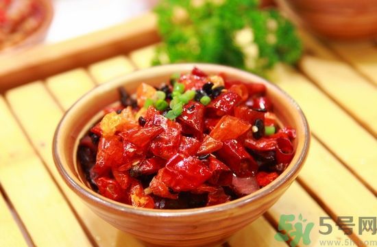 高血壓不能吃什么食物？高血壓應(yīng)該吃什么食物？