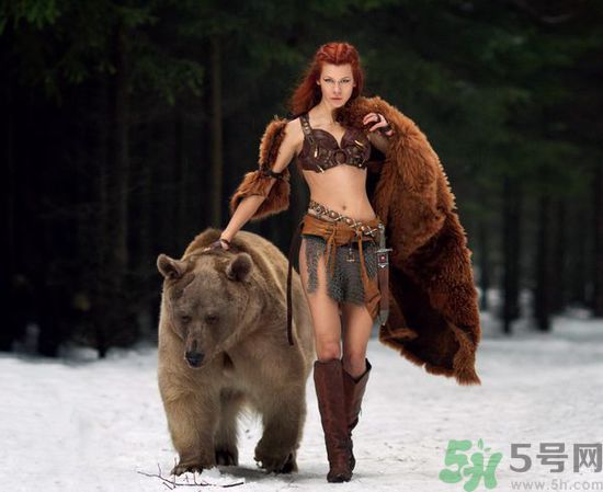 公交車遇到色狼怎么辦？防色狼手冊教你一招搞定！