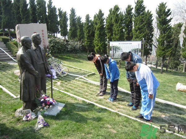 清明節(jié)的由來是什么?清明節(jié)的習俗有哪些?