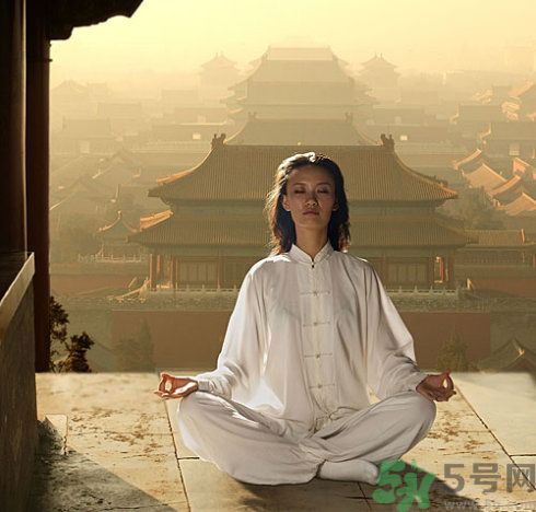 從身體特征看出你是否長壽？要長壽學(xué)要做這些？