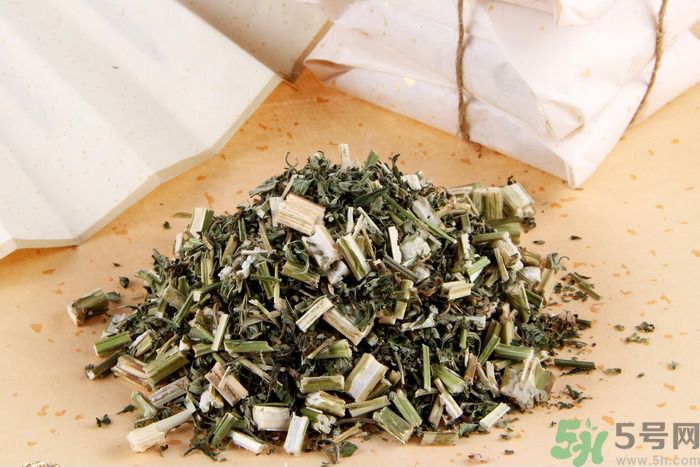 月經(jīng)量多怎么辦？月經(jīng)量多是什么原因？