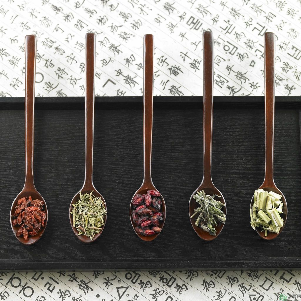 月經(jīng)量多怎么辦？月經(jīng)量多是什么原因？