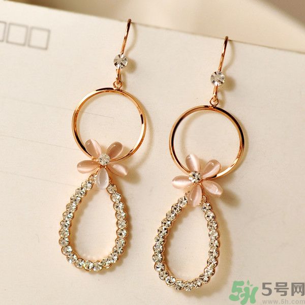 耳環(huán)適合臉型氣質最重要？不同臉型適合什么耳環(huán)？