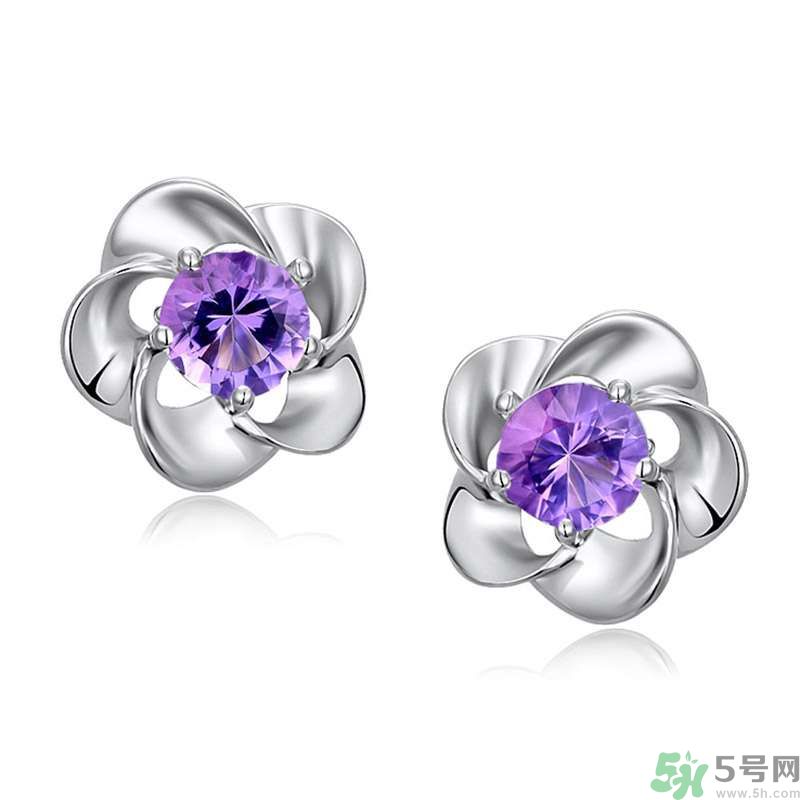 耳環(huán)適合臉型氣質最重要？不同臉型適合什么耳環(huán)？