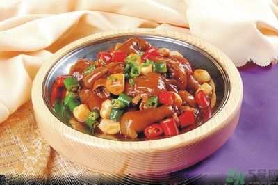 吃豬蹄可以豐胸嗎？吃豬蹄可以美容嗎？