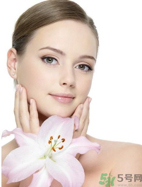 防曬霜和隔離有什么區(qū)別嗎？涂防曬霜對(duì)皮膚好嗎？