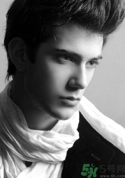 讓妻子最易出軌8種男人你知道？女人要擦亮眼睛！