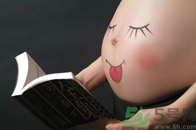 懷孕了可以長(zhǎng)時(shí)間站著嗎？懷孕了站久了會(huì)不好嗎？