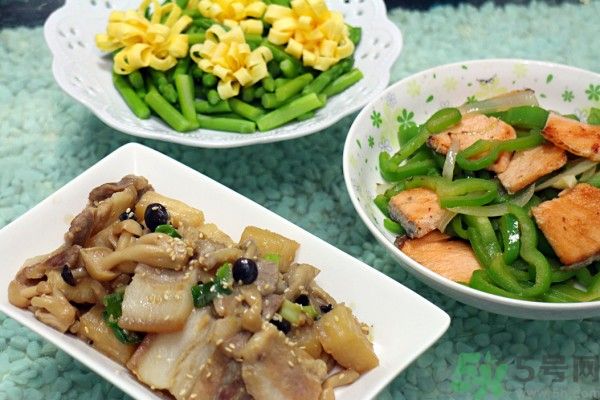 蘆筍開花了還可以吃嗎？蘆筍尾部開花能吃嗎？