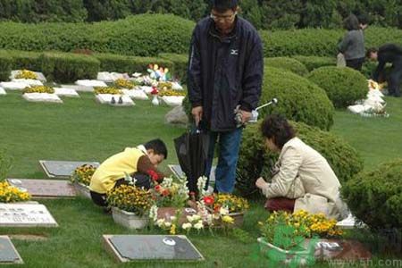 清明節(jié)的習(xí)俗有哪些？清明節(jié)吃什么？