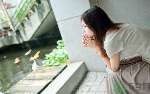 月經推遲怎么辦？月經推遲是什么原因？