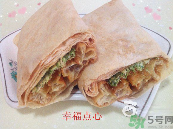 香椿雞蛋餅怎么做？香椿煎蛋餅做才能好吃？