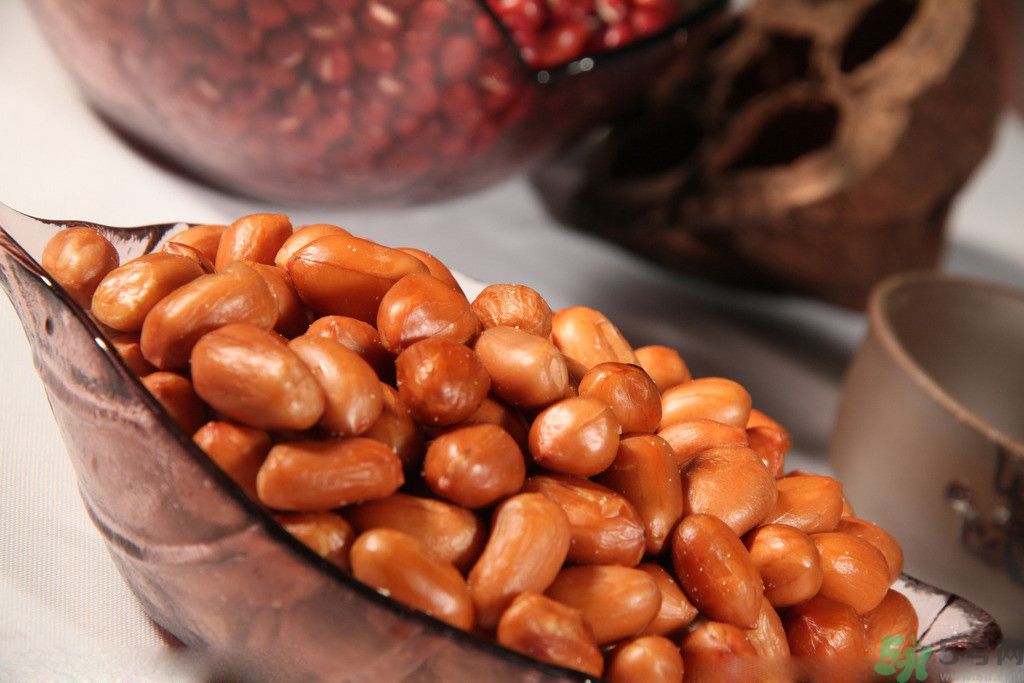 高血脂可以吃花生嗎？高血脂可以吃瓜子嗎？