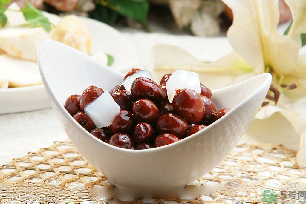 高血脂可以吃核桃嗎？高血脂可以吃紅棗嗎？