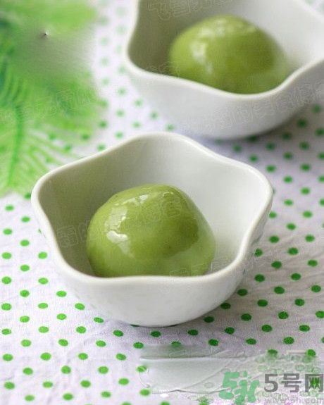 什么人不能吃青團(tuán)？吃青團(tuán)要注意什么？