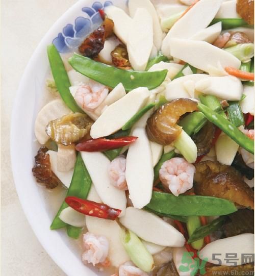 地皮菜可以炒山藥嗎？地皮菜炒山藥能吃嗎？