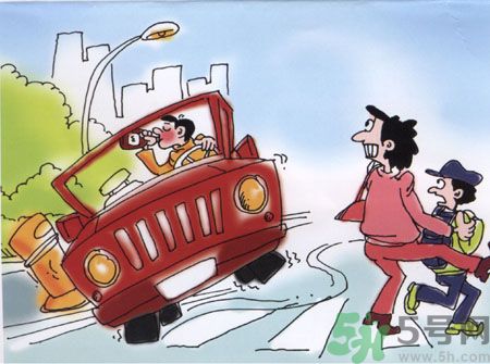 女孩j救好友身亡 酒駕的危害有哪些？