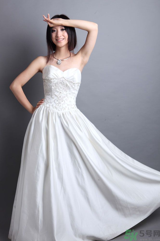 女生為什么看起來比男生高？女生的平均身高是多少？