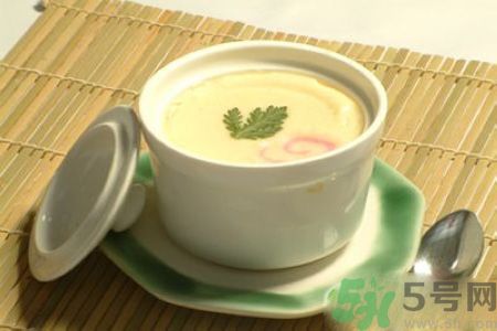 春季咳嗽怎么辦？春季咳嗽吃什么好？